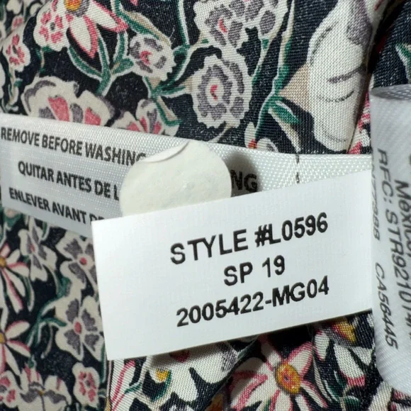 NWT J. Crew Liberty Fabric White Garden Slim Perfect Button Down Shirt Size 4 - Picture 9 of 13